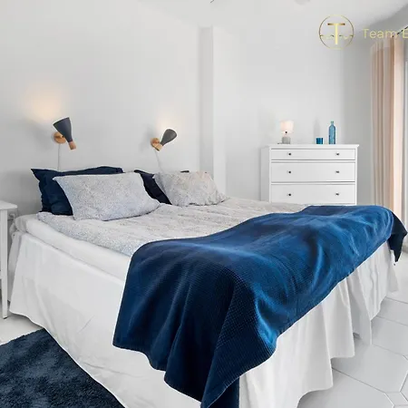 Wonderful Apt With Sea View & Large Terrace