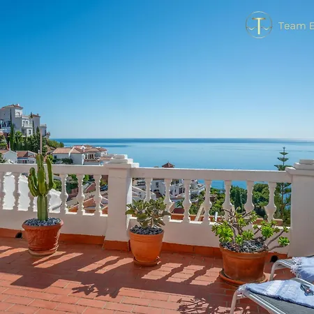 Appartamento Wonderful Apt With Sea View & Large Terrace