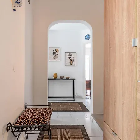 Apartment Wonderful Apt With Sea View & Large Terrace *